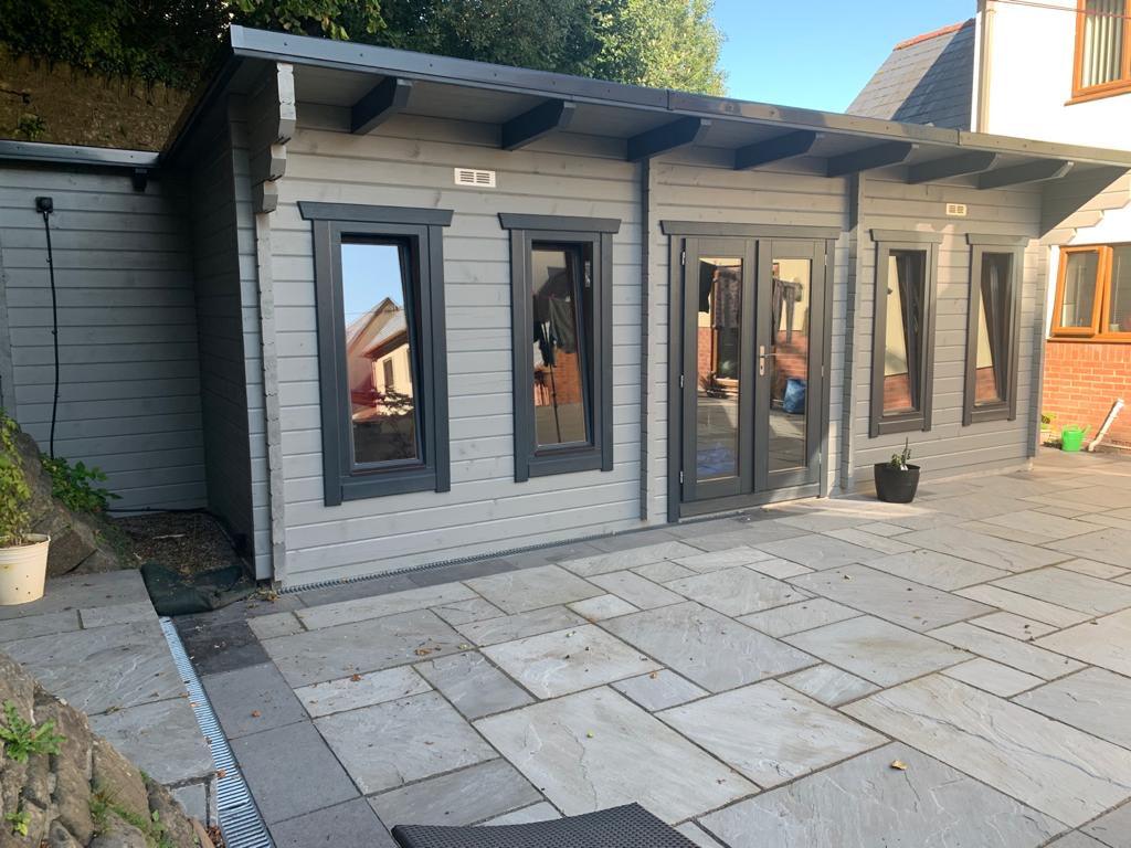 Pent Roof - Timber Building Specialists