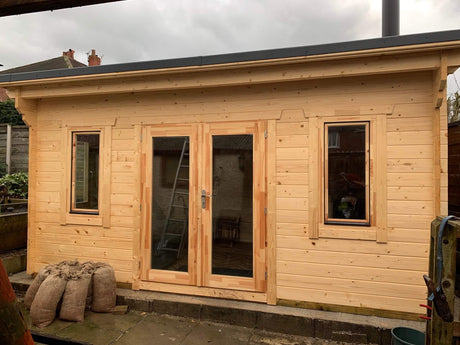 TBS134  Log Cabin | 5.0x3.0m Front