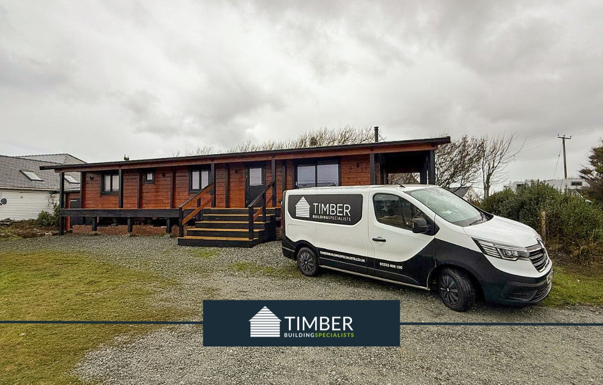 TBS187 Anglesey Log Cabin Lodge w/ Garage - 16.0x6.8m