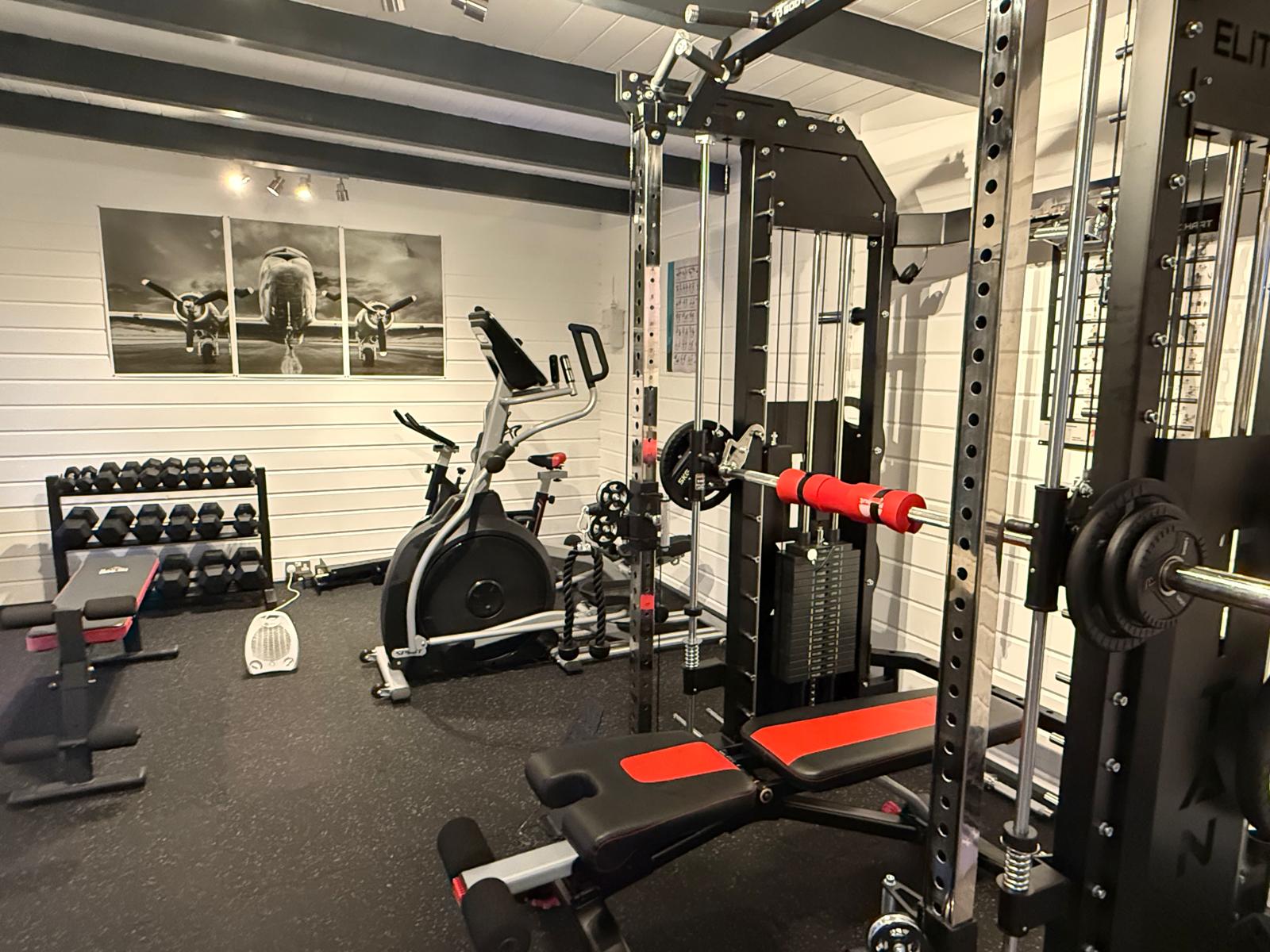 TBS167 7x4m Log Cabin - Sale Bundle