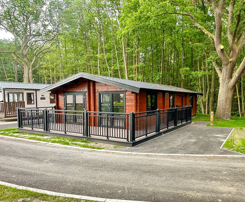 log cabin lodge 3 bedroom