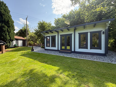 TBS188 Log Cabin | 8.5x4.5m