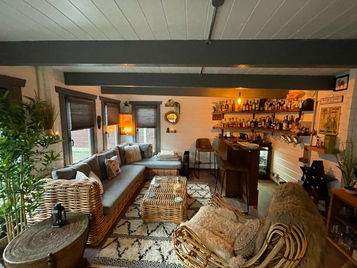 log cabin garden bar