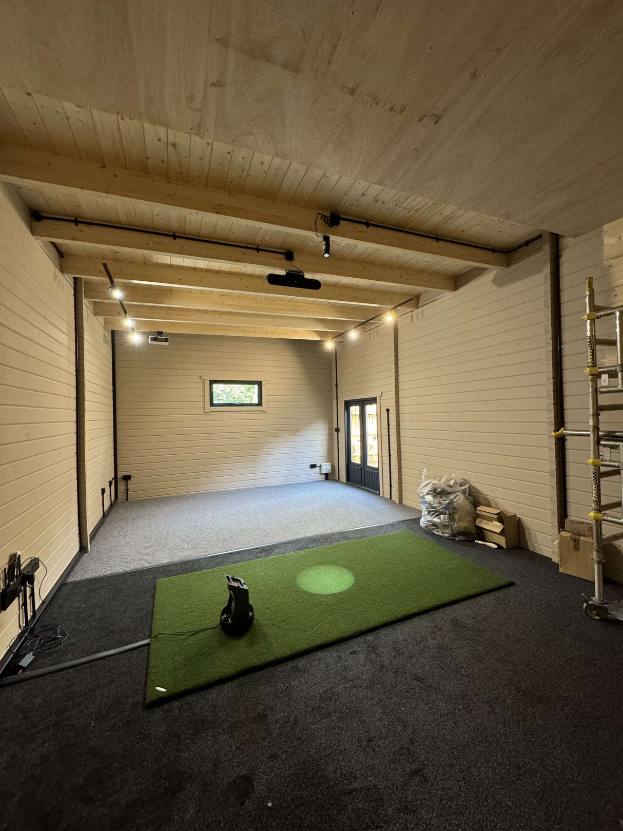 Pinehurst Golf Simulator Log Cabin | 8.0x5.0m