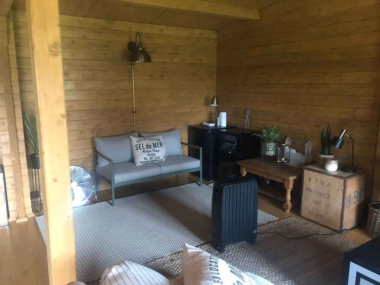 TBS156 Log Cabin | 10.0x6.0m Interior