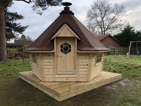 Luxury BBQ Hut 9.2m2 With 2m Extension
