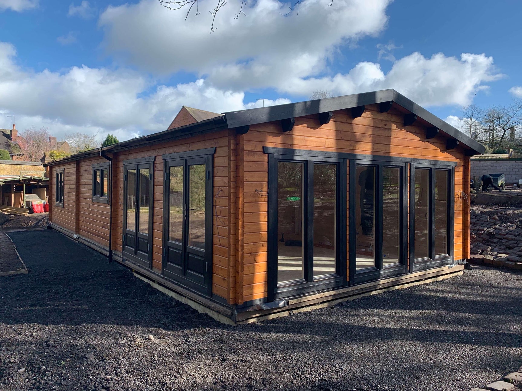 TBS136 Log Cabin | 14.0x6.0m - Timber Building Specialists