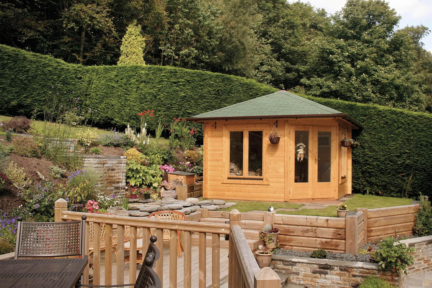 Panta 11 Corner Log Cabin | 3.4x3.4m - Timber Building Specialists