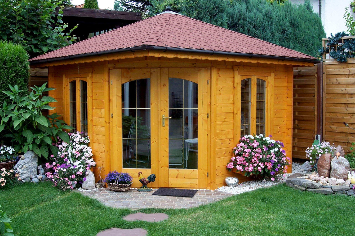 Panta 6 Corner Log Cabin | 3.0x3.0m - Corner Cabin - Timber Building Specialists