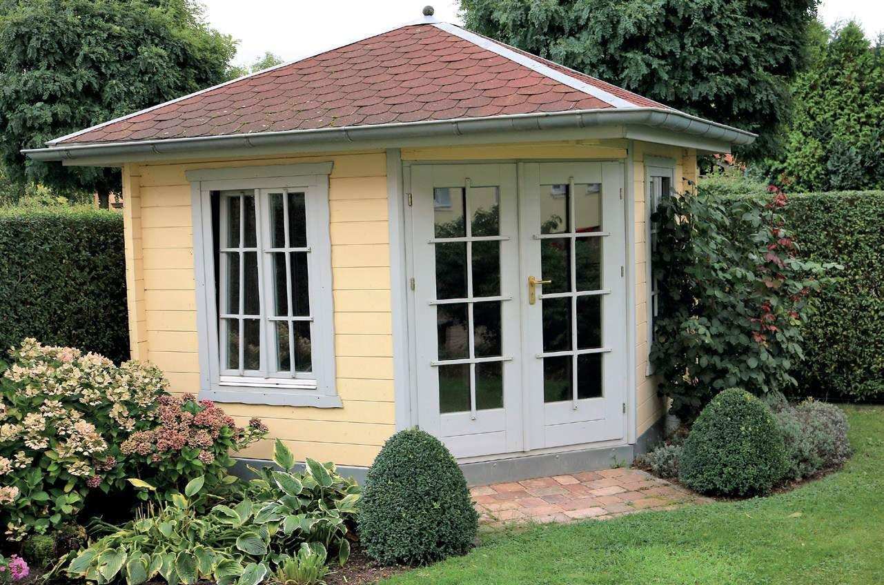 Panta 8 Corner Log Cabin | 3.4x3.4m - Corner Cabin - Timber Building Specialists