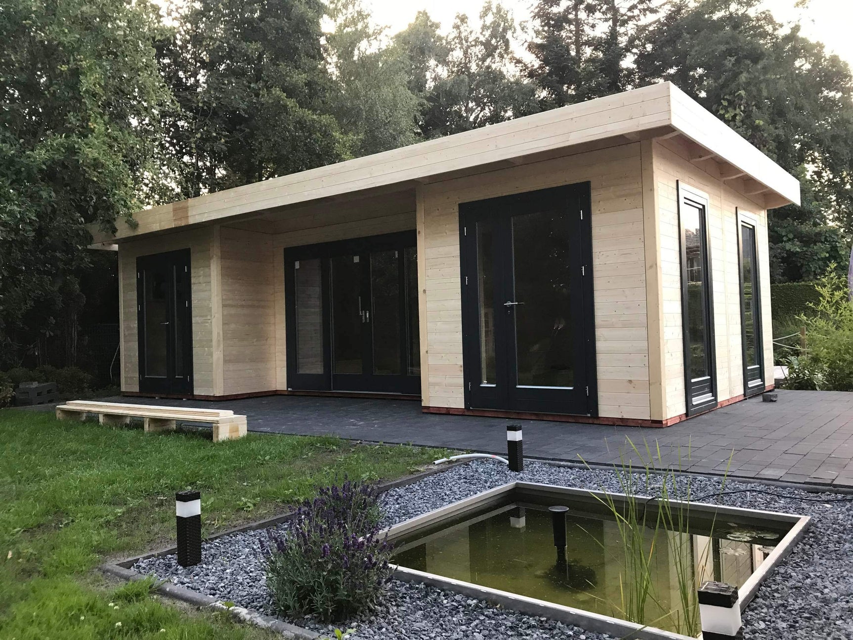 Solair Log Cabin | 4.0x8.5m - Timber Building Specialists